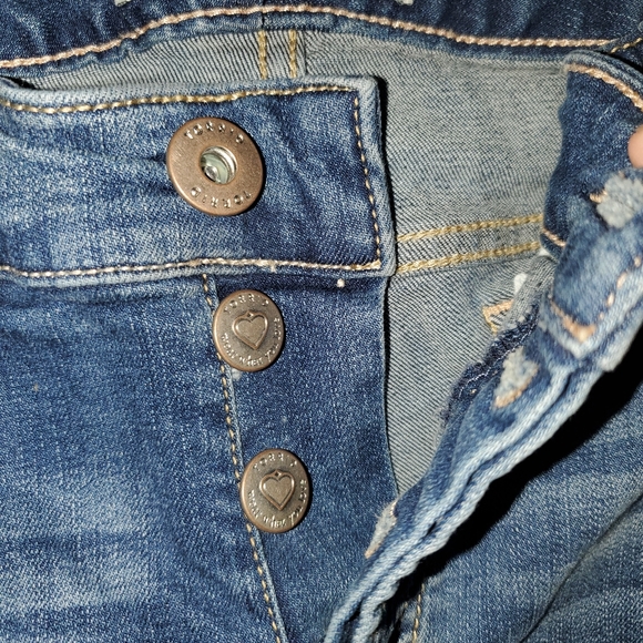 Torrid jean shorts 18 - Picture 3 of 4